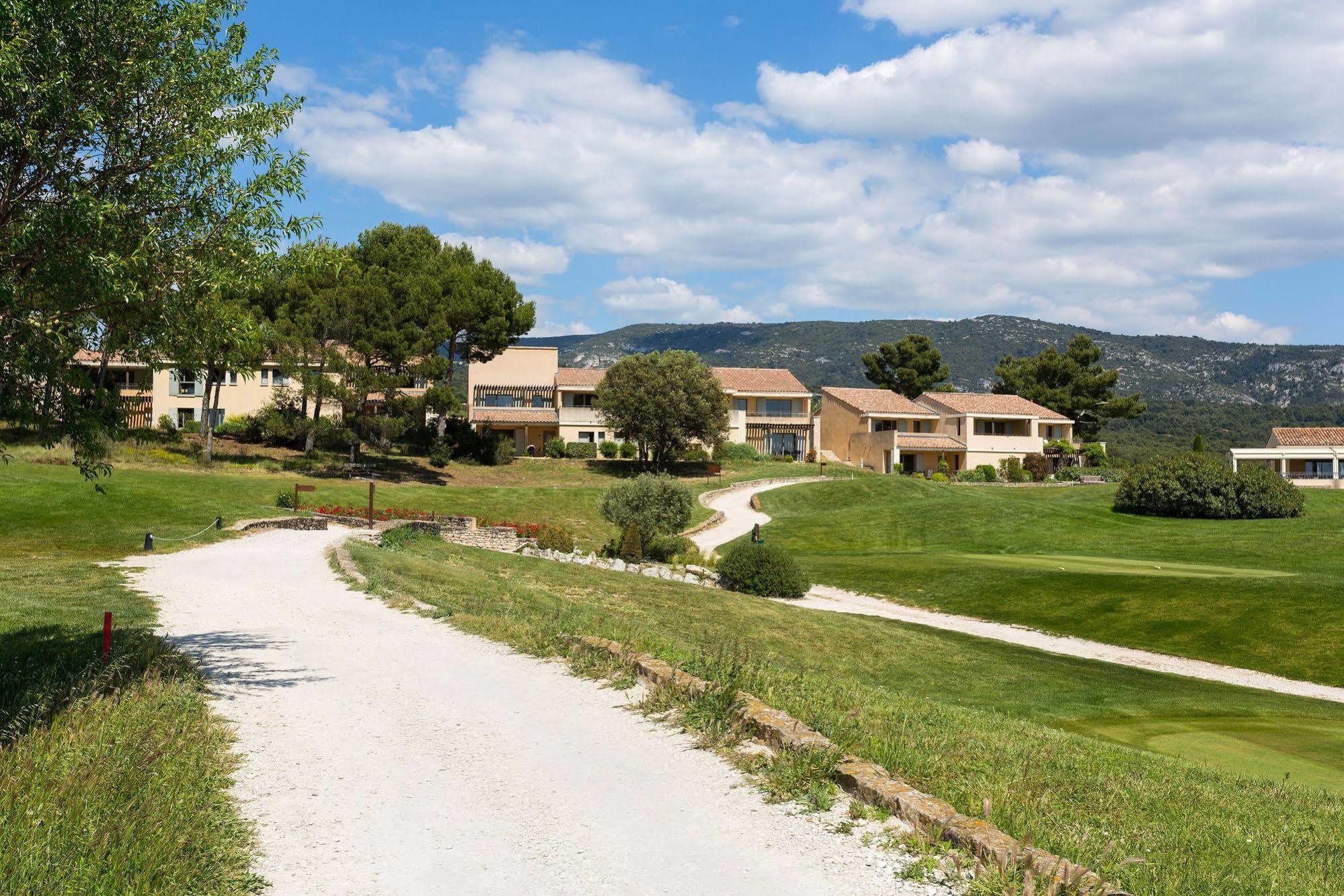 Madame Vacances Residence Provence Country Club Saumane-de-Vaucluse Екстер'єр фото